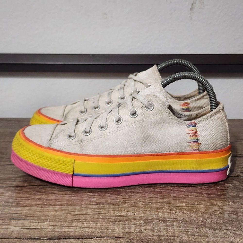 Converse Canvas Platform Women's Shoes Size 8 Beige Rainbow PRIDE